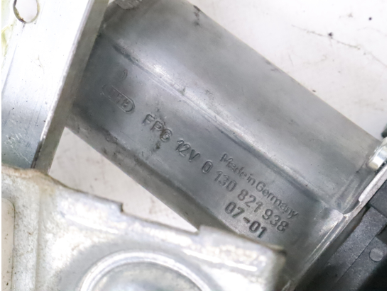 MECANISME+MOTEUR LEVE-GLACE AVG