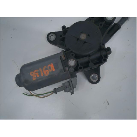 MECANISME+MOTEUR LEVE-GLACE AVD