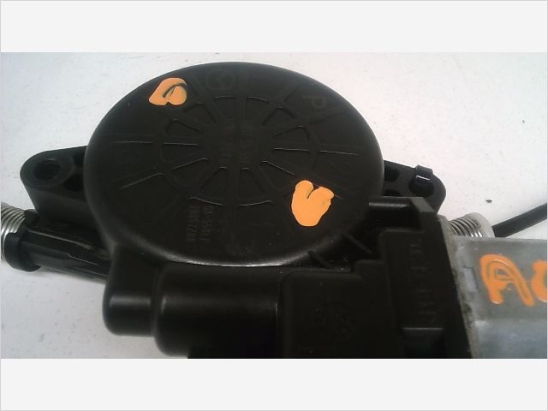 MECANISME+MOTEUR LEVE-GLACE AVG