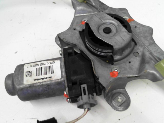 Mecanisme+moteur leve-glace avg occasion RENAULT TWINGO II Phase 1 - 1.2i 16v 75ch