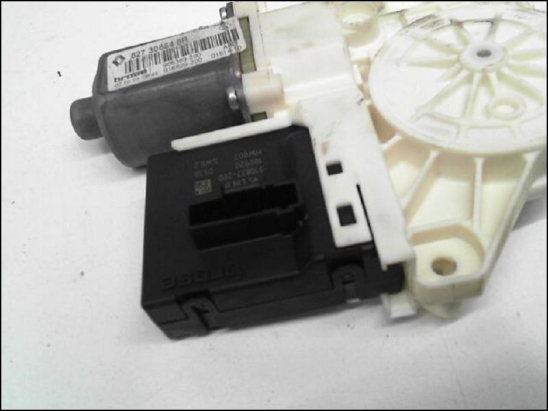 Moteur lève-glace arrière droit occasion RENAULT MEGANE III Phase 1 - 1.5 DCI 110ch