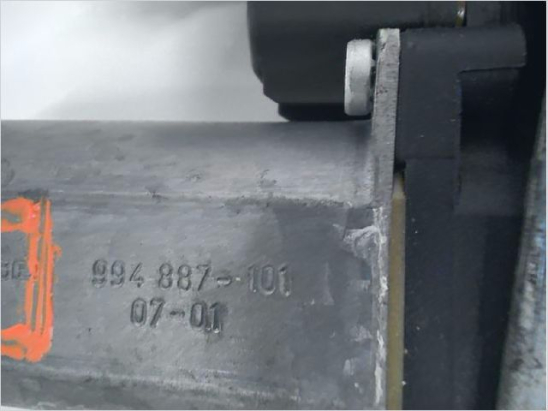 MECANISME+MOTEUR LEVE-GLACE AVD