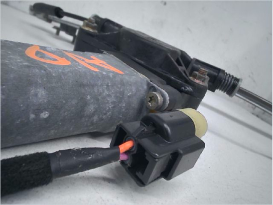 MECANISME+MOTEUR LEVE-GLACE AVD