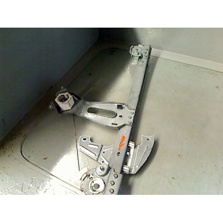 MECANISME LEVE-GLACE AVD