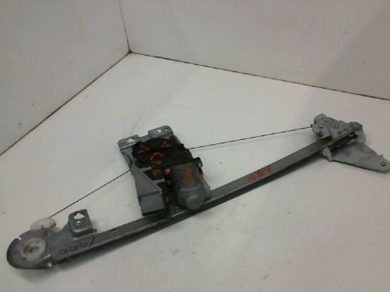 Mecanisme+moteur leve-glace arg occasion PEUGEOT 307 Phase 2 SW - 1.6HDi 16v FAP 110ch