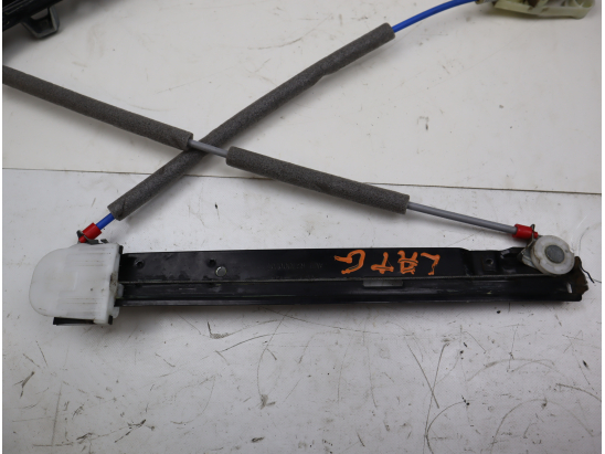 MECANISME+MOTEUR LEVE-GLACE ARG