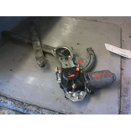 MECANISME+MOTEUR LEVE-GLACE AVD