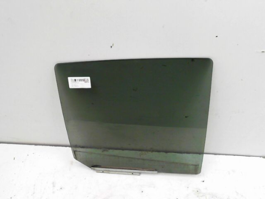 Glace porte ar d occasion OPEL AGILA II Phase 1 - 1.0i 65ch