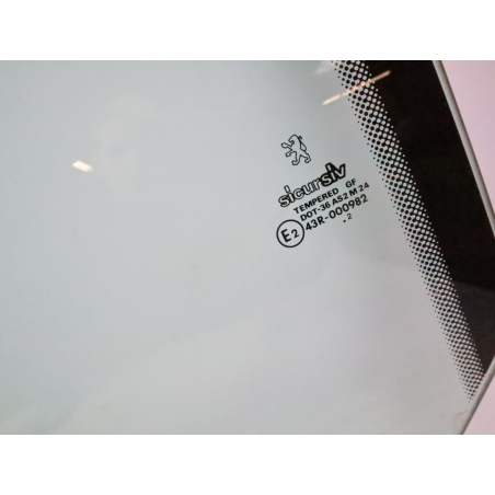 Glace porte av g occasion PEUGEOT 406 COUPE Phase 1 - 2.2 HDI 133ch