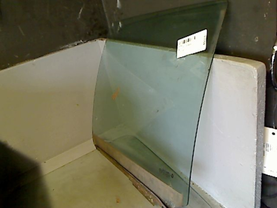 Glace porte ar d occasion RENAULT CLIO I Phase 2 - 1.4