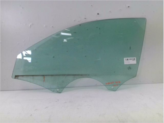 Glace porte av g occasion AUDI A1 Phase 1 - 1.6 TDI 90ch