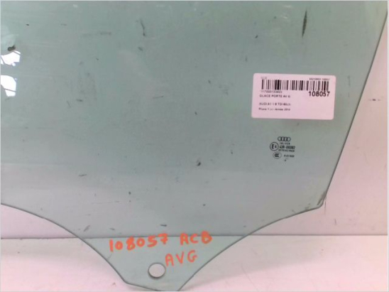 Glace porte av g occasion AUDI A1 Phase 1 - 1.6 TDI 90ch