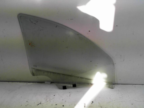 Glace porte av g occasion DACIA SANDERO I Phase 1 - 1.2 16v 75ch