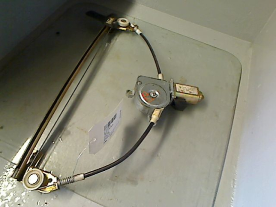 Mecanisme + moteur lève-glace avant droit occasion CITROEN AX Phase 2 - 1.0i