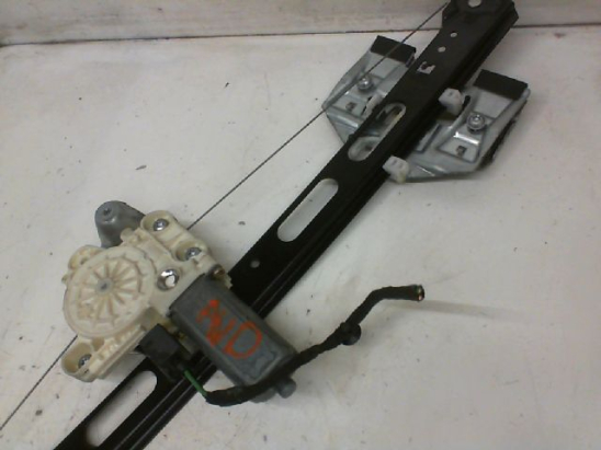 MECANISME+MOTEUR LEVE-GLACE AVD