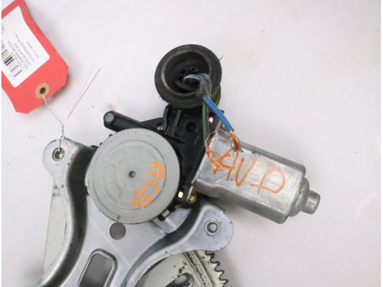 Mecanisme + moteur lève-glace avant droit occasion TOYOTA RAV4 II Phase 1 - 2.0 VVTi VX 150ch