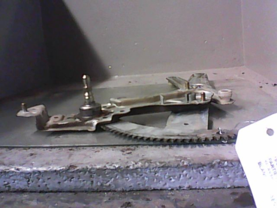 Mecanisme leve-glace arrière gauche occasion PEUGEOT 309 Phase 2 - 1.4i