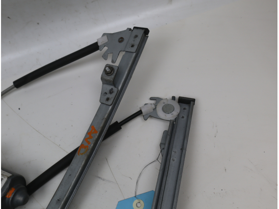 Mecanisme + moteur lève-glace avant droit occasion SEAT LEON I Phase 1 - 1.6i 100ch