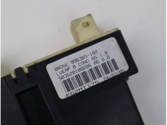 MECANISME+MOTEUR LEVE-GLACE AVG