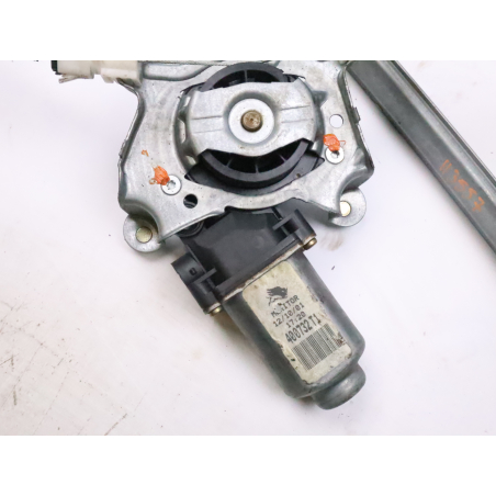 MECANISME+MOTEUR LEVE-GLACE AVD