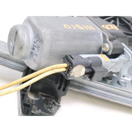 MECANISME+MOTEUR LEVE-GLACE AVD