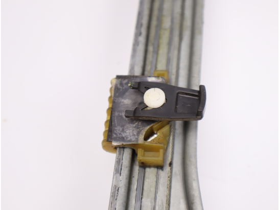 MECANISME+MOTEUR LEVE-GLACE AVD