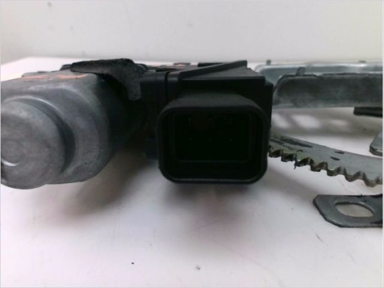 MECANISME+MOTEUR LEVE-GLACE AVD