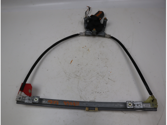 Mecanisme + moteur lève-glace avant droit occasion RENAULT CLIO II Phase 2 - 1.5 DCI 65ch