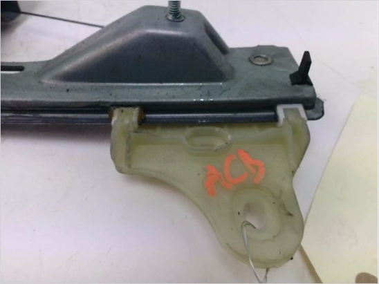 MECANISME+MOTEUR LEVE-GLACE AVD