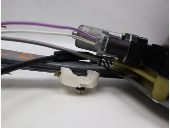 Mecanisme + moteur lève-glace avant droit occasion MERCEDES CITAN Phase 1 - 109 CDI 90ch