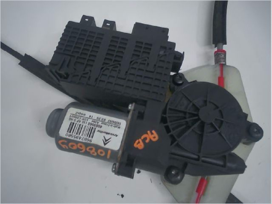 MECANISME+MOTEUR LEVE-GLACE AVD