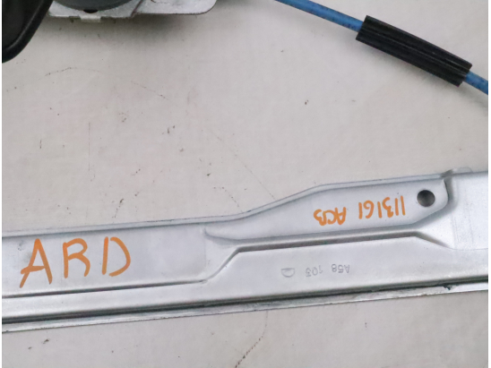 Mecanisme leve-glace arrière droit occasion CITROEN C3 PICASSO Phase 2 - 1.6 HDI 90ch