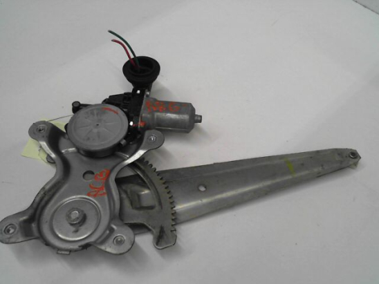 Mecanisme+moteur leve-glace arg occasion TOYOTA RAV4 III Phase 1 - 2.2 D-4D 136ch