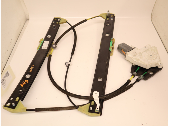 Mecanisme + moteur lève-glace avant droit occasion AUDI A1 Phase 2 - 1.0 TFSI 95ch