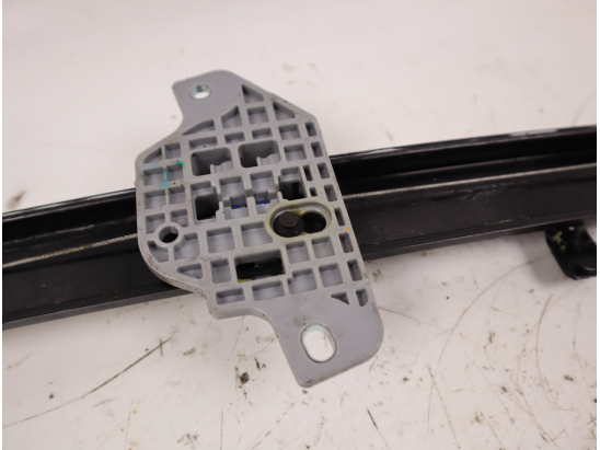 Mecanisme+moteur leve-glace avg occasion CHEVROLET SPARK Phase 1 - 1.0i 16v 68ch