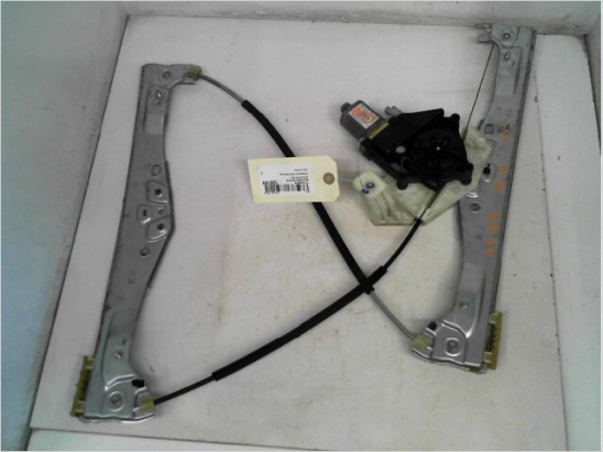 MECANISME+MOTEUR LEVE-GLACE AVD