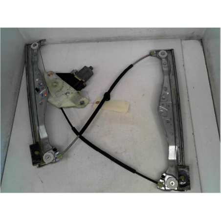 MECANISME+MOTEUR LEVE-GLACE AVD