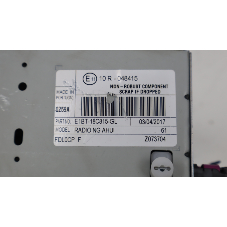 Autoradio occasion FORD FIESTA VI Phase 2 - 1.0i 12v 100ch