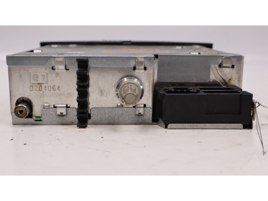 Autoradio occasion RENAULT CLIO III Phase 1 - 1.5 DCI 85ch