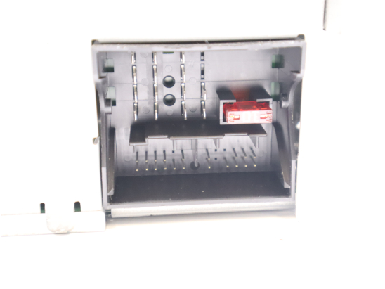 Autoradio occasion VOLKSWAGEN SCIROCCO III Phase 1 - 1.4 TSI 120ch