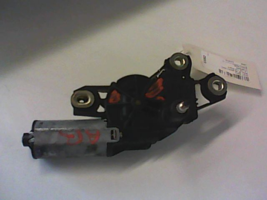 MOTEUR ESSUIE-GLACE AR