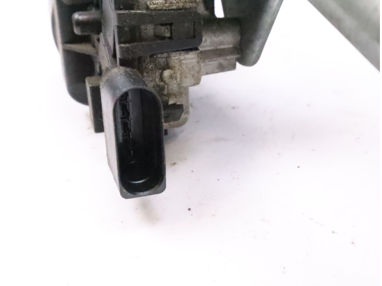 MECANISME ESSUIE-GLACE AV