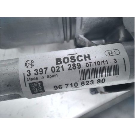 MOTEUR ESSUIE-GLACE AV DROIT