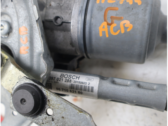 MOTEUR ESSUIE-GLACE AV GAUCHE