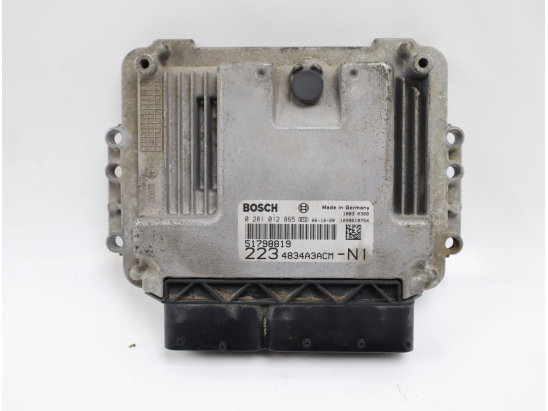 Calculateur moteur occasion FIAT DOBLO I Phase 2 - 1.9 DT Multijet 105CH