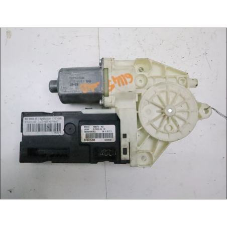 MOTEUR LEVE-VITRE AVG