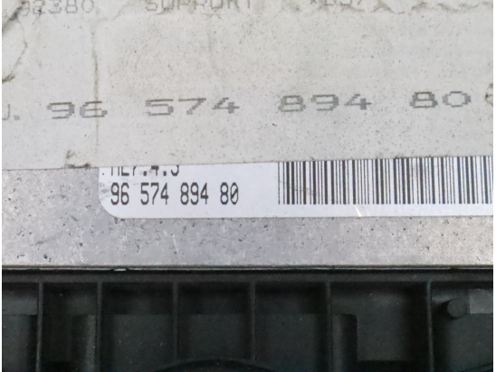 Calculateur moteur occasion CITROEN C4 I Phase 1 - 1.6i 16v