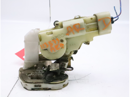 Serrure porte ard occasion TOYOTA YARIS I Phase 2 - 65 VVTI