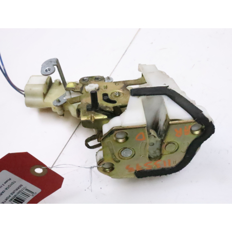 Serrure porte ard occasion TOYOTA YARIS I Phase 2 - 65 VVTI