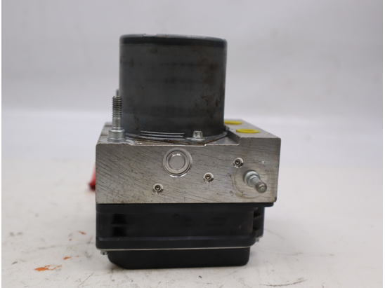 Calculateur abs occasion PEUGEOT 308 I Phase 1 - 1.6 HDI 16v 90ch